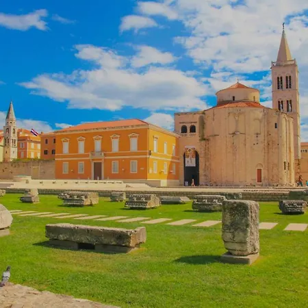Tatil Evi Sonnenliebe Mit Pool Bei Zadar *