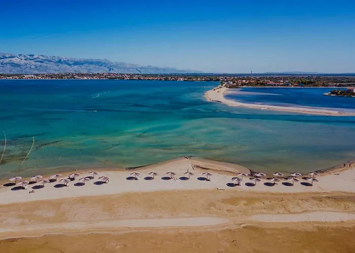 Sonnenliebe Mit Pool Bei Zadar Semesterbostad Radovin