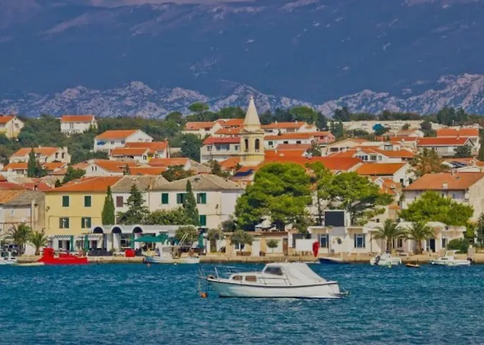 Sonnenliebe Mit Pool Bei Zadar * Radovin