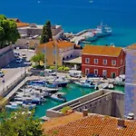 Sonnenliebe Mit Pool Bei Zadar 別荘