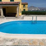Sonnenliebe Mit Pool Bei Zadar 別荘 *