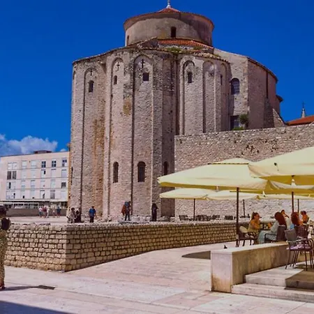 Sonnenliebe Mit Pool Bei Zadar *