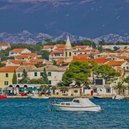 Sonnenliebe Mit Pool Bei Zadar * Radovin