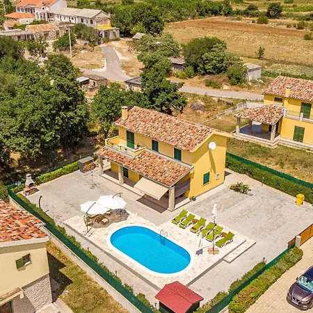 Sonnenliebe Mit Pool Bei Zadar * Radovin