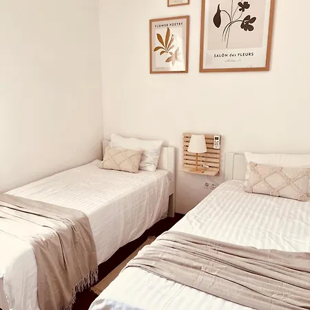 Sonnenliebe Mit Pool Bei Zadar